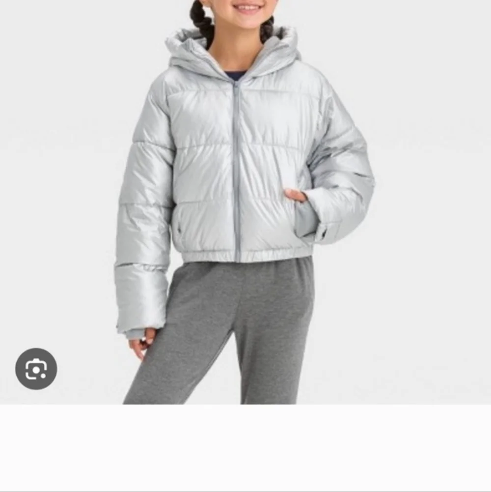 NWOT All In Motion Silver Shimmer Girls Xl Kids Puffer Jacket Coat